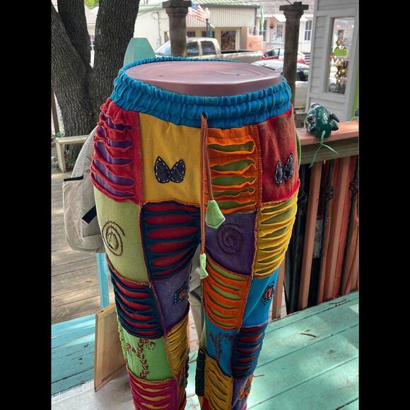 Pants - Picture 6 of 8